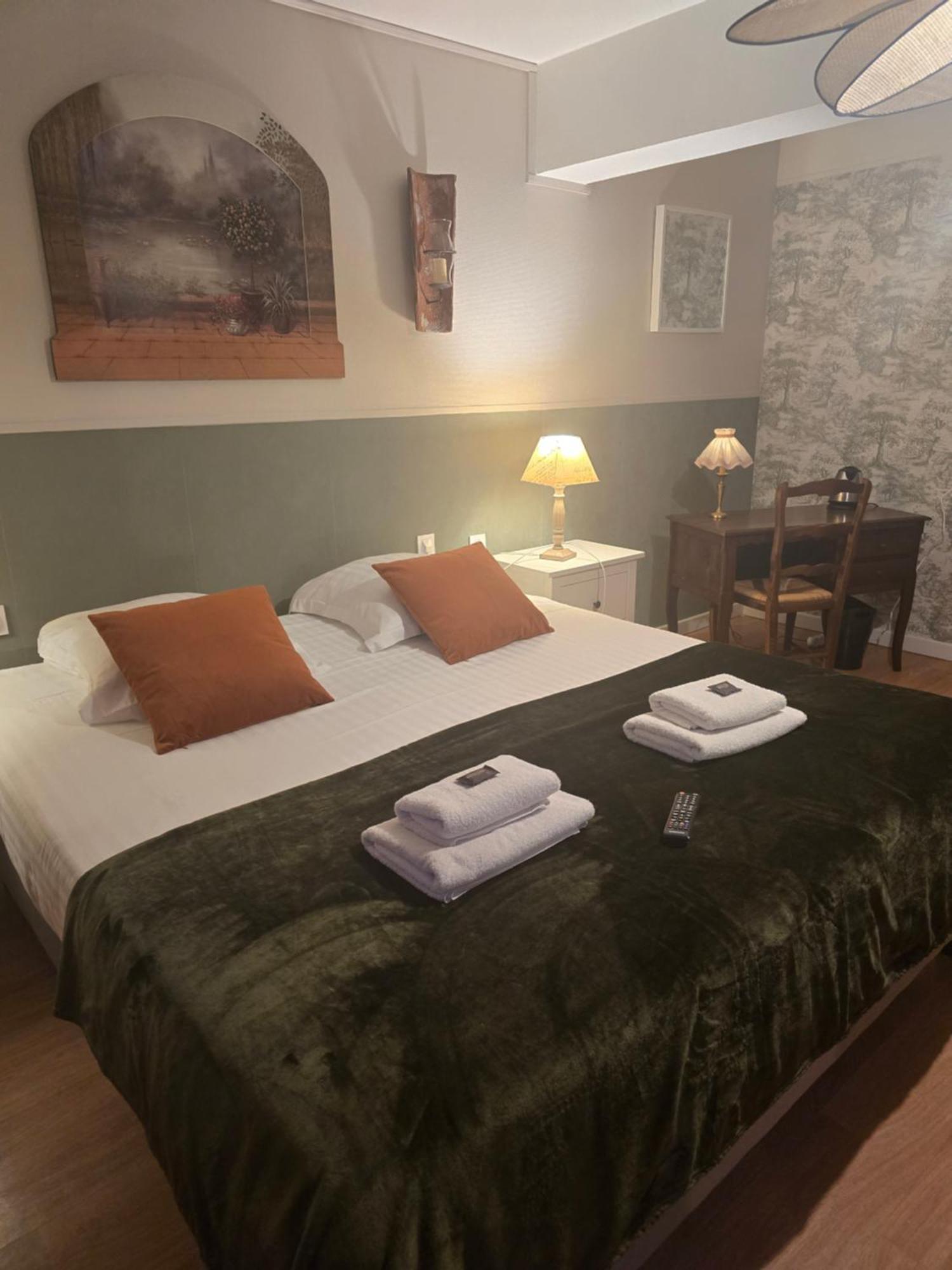 Hotel L'Ideal Le Mountbatten Арроманш-ле-Бен Экстерьер фото