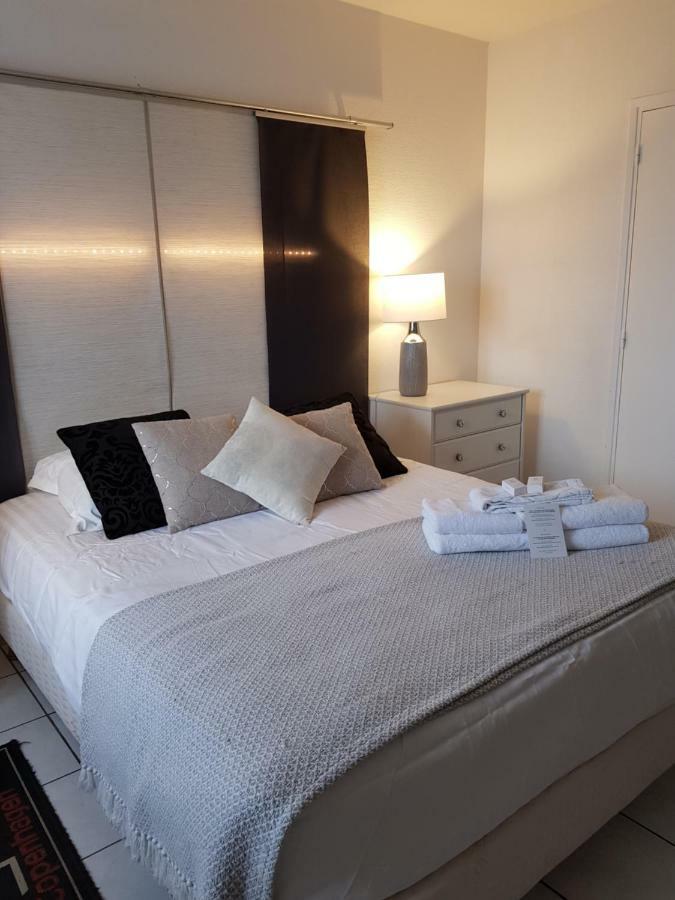 Hotel L'Ideal Le Mountbatten Арроманш-ле-Бен Экстерьер фото